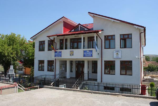 Sediul nou al Primăriei Văleni