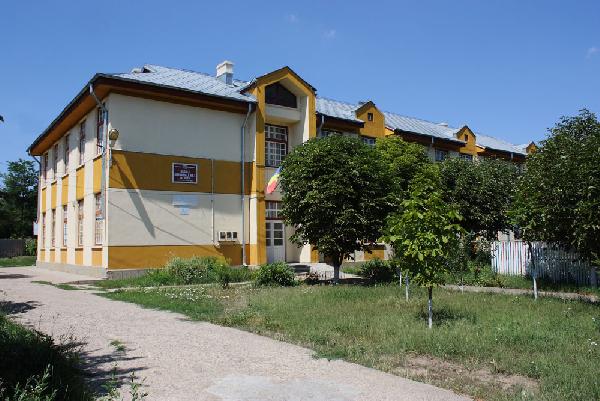 Școala cu clasele V - VIII Văleni